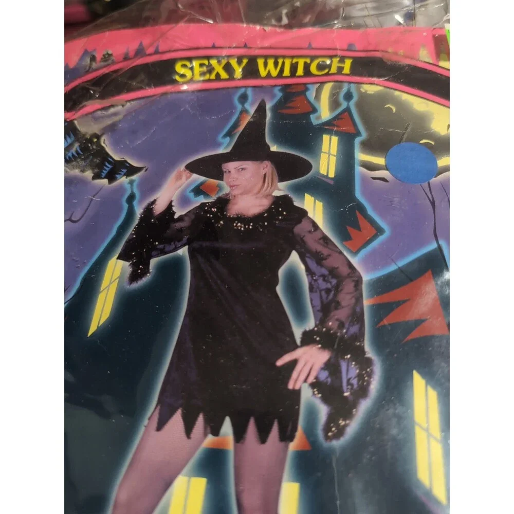 XX 00938 Sexy Witch Women